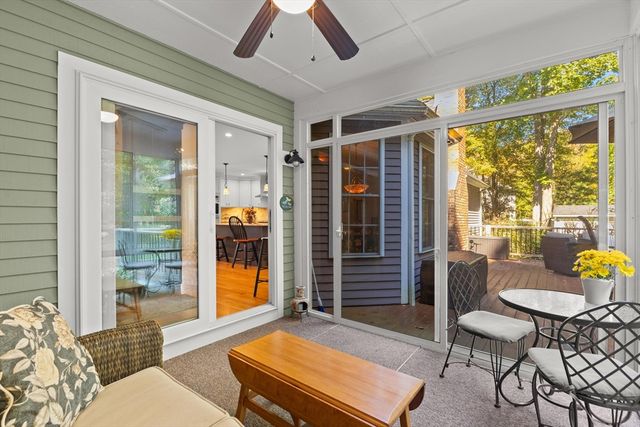 201 Buck Knoll Rd, Raynham, MA 02767