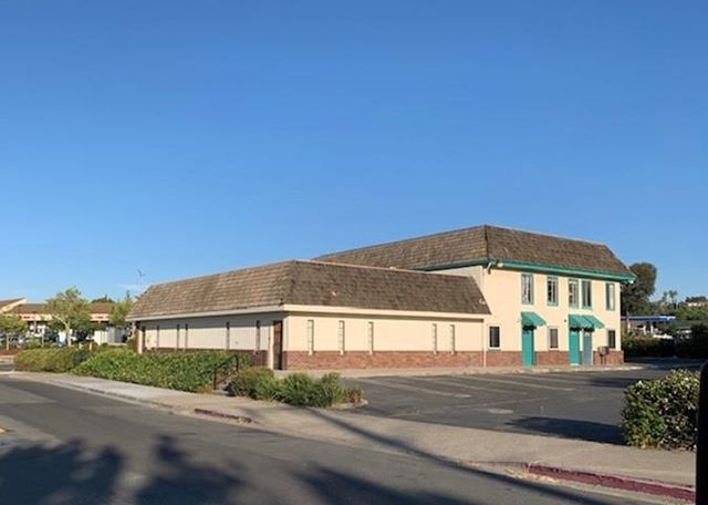 2800 Lone Tree Way, Antioch, CA 94509