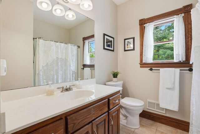 2940 Labore Road, Little Canada, MN 55109