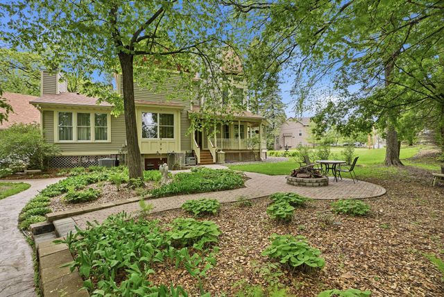 2940 Labore Road, Little Canada, MN 55109