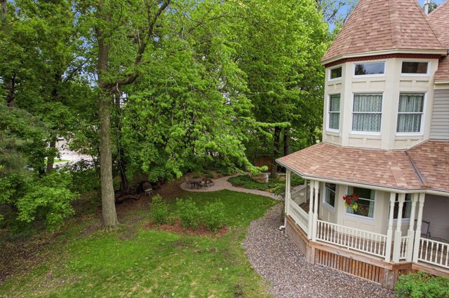 2940 Labore Road, Little Canada, MN 55109