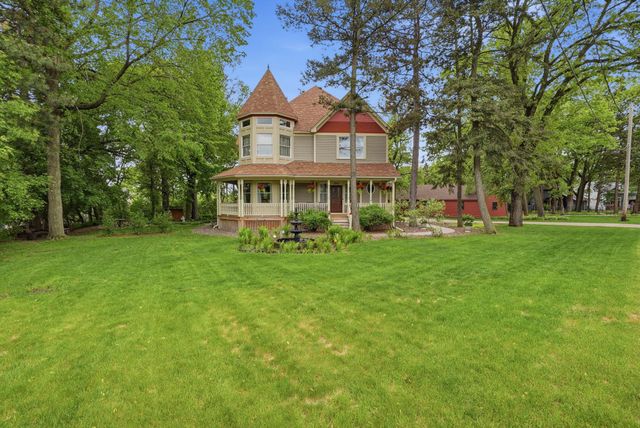 2940 Labore Road, Little Canada, MN 55109