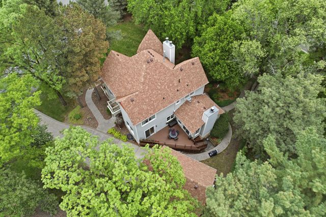 2940 Labore Road, Little Canada, MN 55109