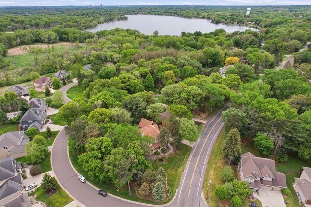 2940 Labore Road, Little Canada, MN 55109