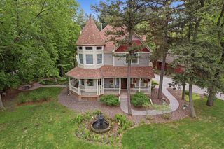 2940 Labore Road, Little Canada, MN 55109