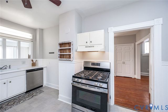 201 Suffolk Ave, Colonial Heights, VA 23834