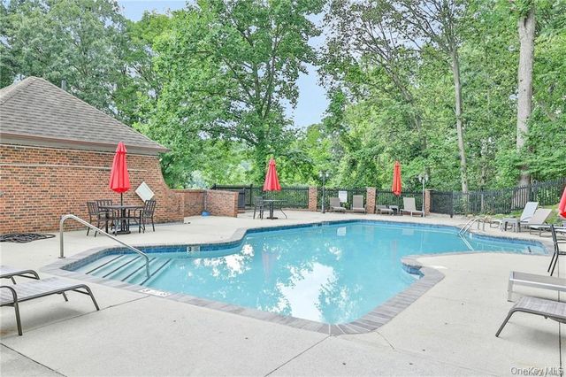 5 Mill Court, Ardsley, NY 10502