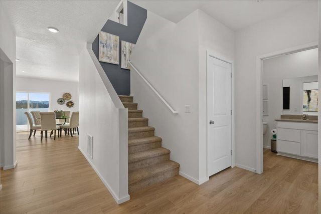 710 E 4th Ave, Deer Park, WA 99006