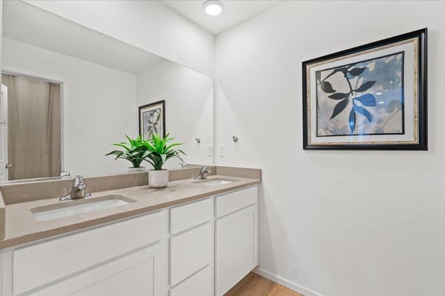 710 E 4th Ave, Deer Park, WA 99006