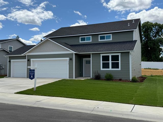 710 E 4th Ave, Deer Park, WA 99006