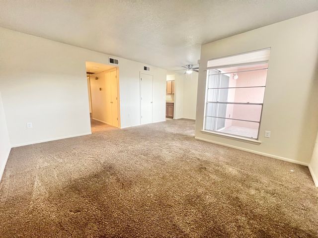 4601 Carlisle Boulevard NE APT C8, Albuquerque, NM 87109