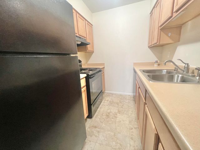 4601 Carlisle Boulevard NE APT C8, Albuquerque, NM 87109