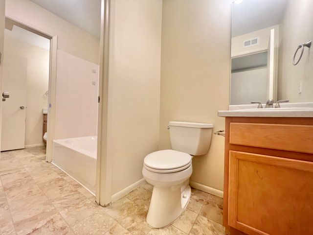 4601 Carlisle Boulevard NE APT C8, Albuquerque, NM 87109
