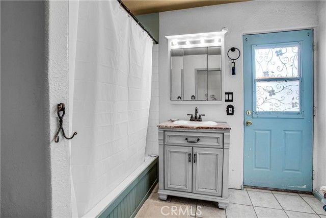 7565 Sherman Hoyt Avenue, Twentynine Palms, CA 92277