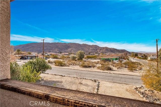 7565 Sherman Hoyt Avenue, Twentynine Palms, CA 92277