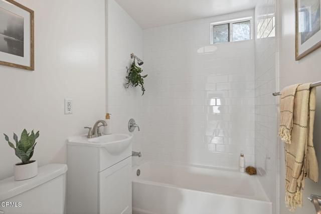 295 W Mission Street, Ventura, CA 93001