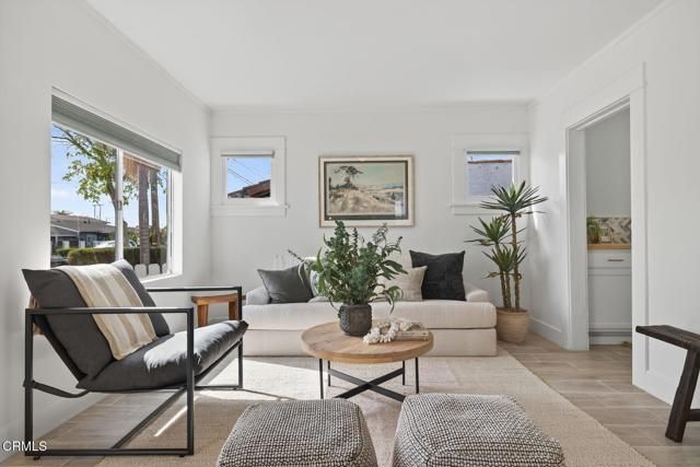 295 W Mission Street, Ventura, CA 93001