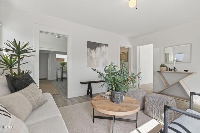 295 W Mission Street, Ventura, CA 93001