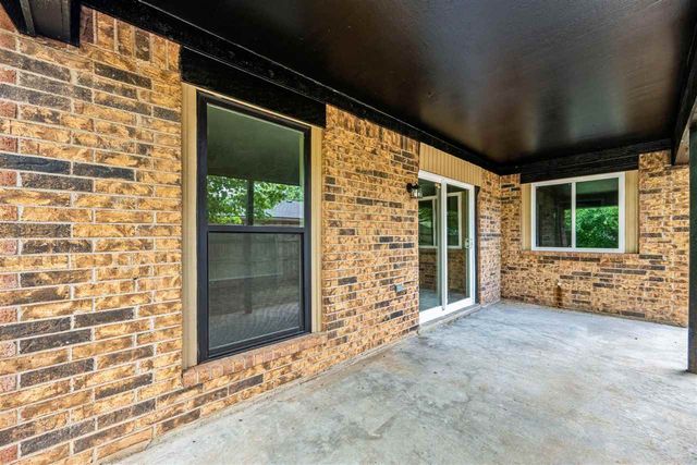 804 NW Fort Sill Blvd, Lawton, OK 73501