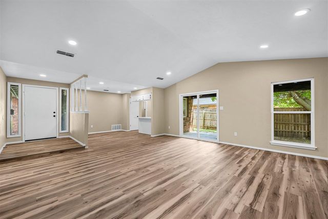 804 NW Fort Sill Blvd, Lawton, OK 73501