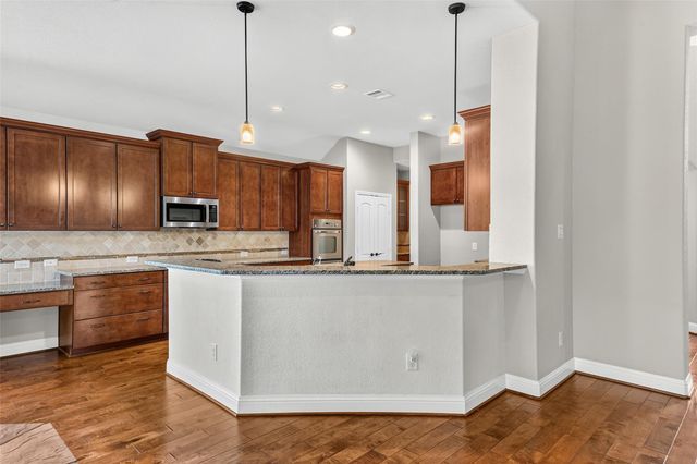 12218 Rampy Green Drive, Tomball, TX 77377