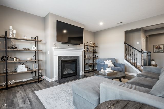 15802 Turntable Court, Westfield, IN 46074