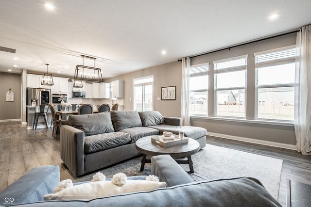 15802 Turntable Court, Westfield, IN 46074