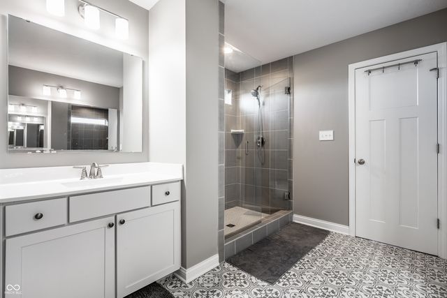 15802 Turntable Court, Westfield, IN 46074