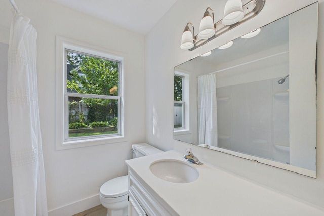 542 3rd Avenue, Excelsior, MN 55331