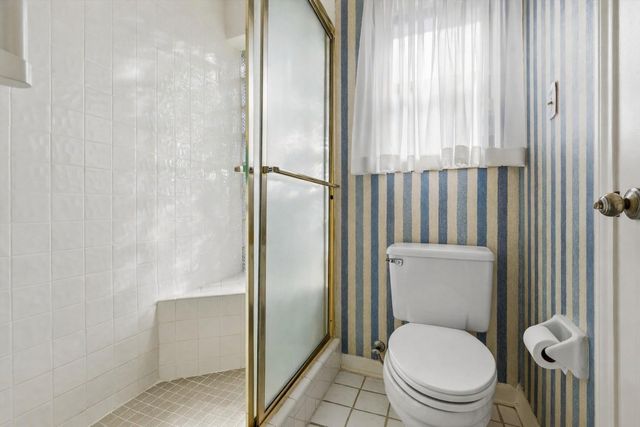 4711 Charade Drive, Houston, TX 77066