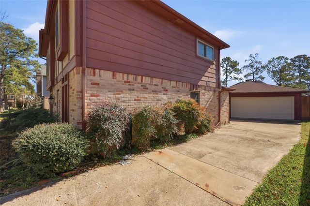 4711 Charade Drive, Houston, TX 77066