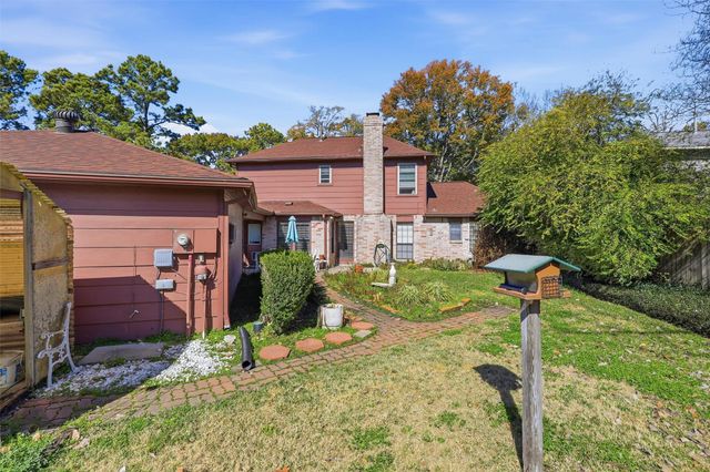 4711 Charade Drive, Houston, TX 77066