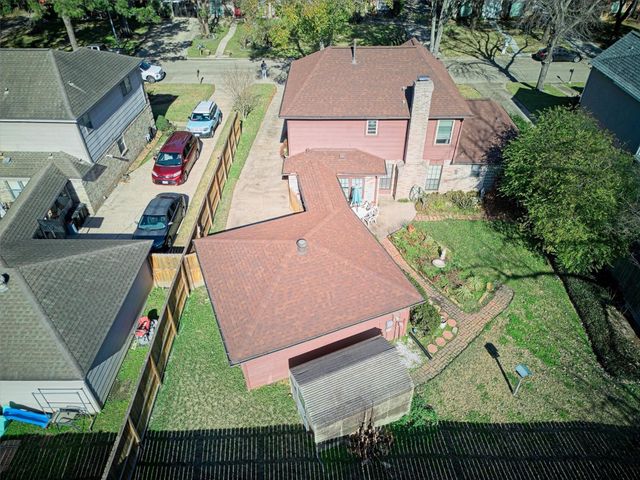 4711 Charade Drive, Houston, TX 77066