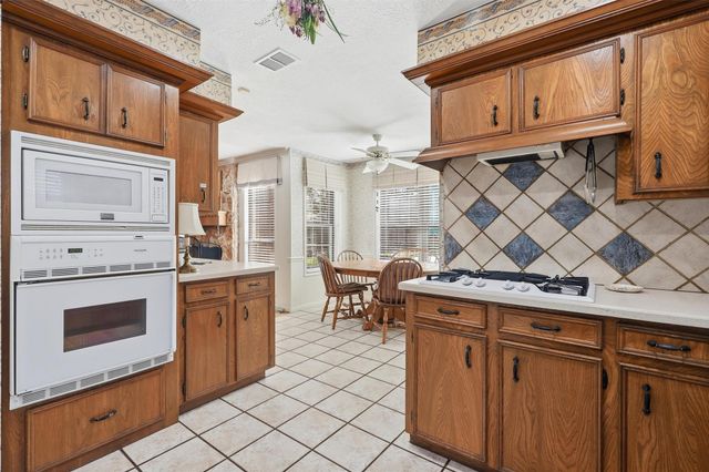 4711 Charade Drive, Houston, TX 77066