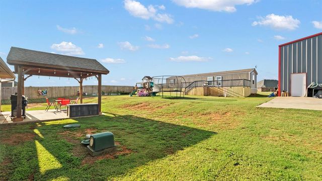 2086 County Road 1239, Tuttle, OK 73089