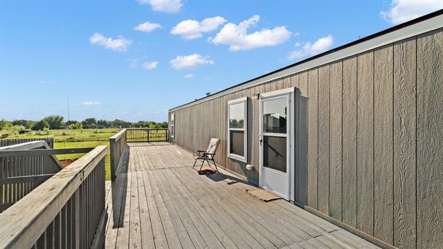 2086 County Road 1239, Tuttle, OK 73089
