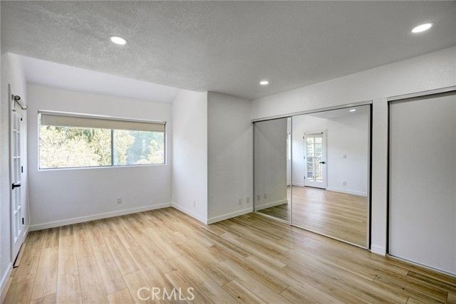 23391 Park Sorrento, Calabasas, CA 91302