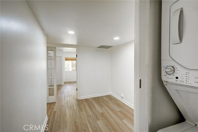 23391 Park Sorrento, Calabasas, CA 91302