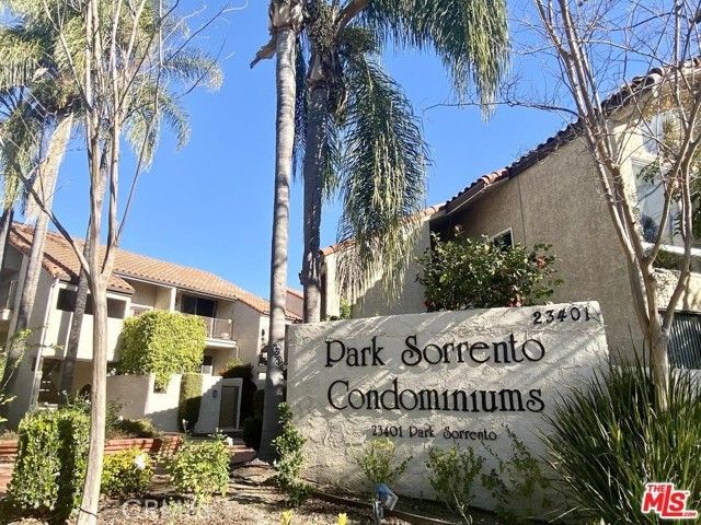 23391 Park Sorrento, Calabasas, CA 91302