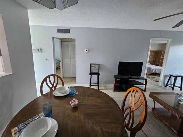 13813 MISSION OAKS BOULEVARD, Seminole, FL 33776
