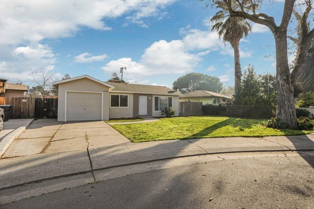 1426 Pelem Ct, Stockton, CA 95203