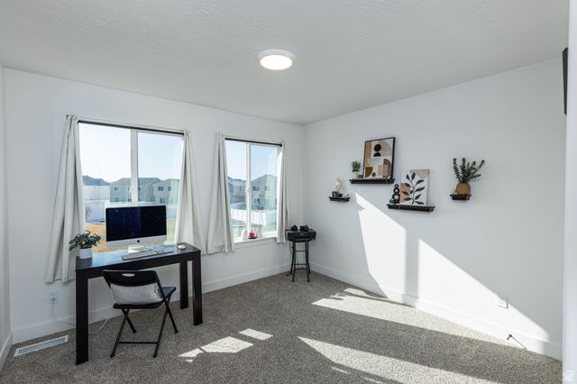 1068 E SPRINGWATER WAY, Eagle Mountain, UT 84005