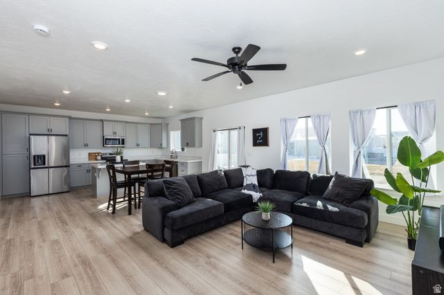 1068 E SPRINGWATER WAY, Eagle Mountain, UT 84005