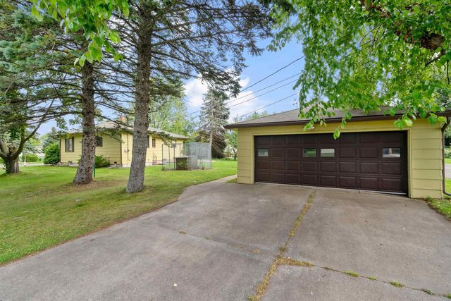 702 E 5th St, Superior, WI 54880