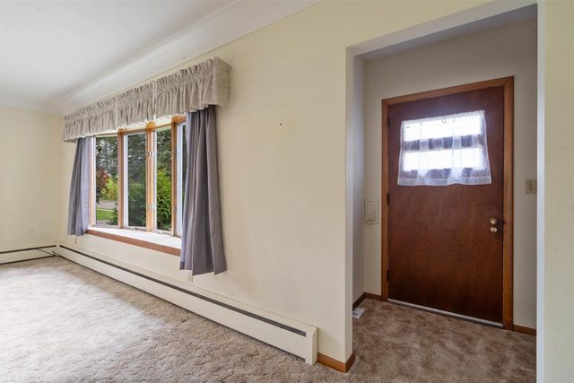 702 E 5th St, Superior, WI 54880