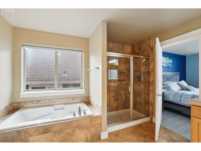 17578 Sw LOMA VISTA St, Beaverton, OR 97007