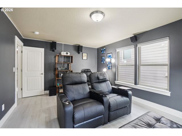 17578 Sw LOMA VISTA St, Beaverton, OR 97007