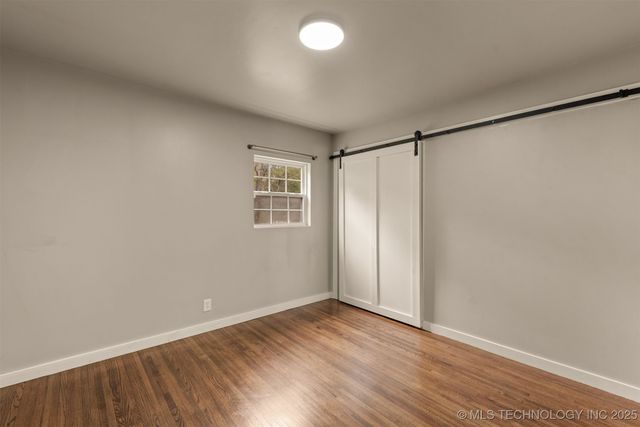 5951 E 25th Place S, Tulsa, OK 74114