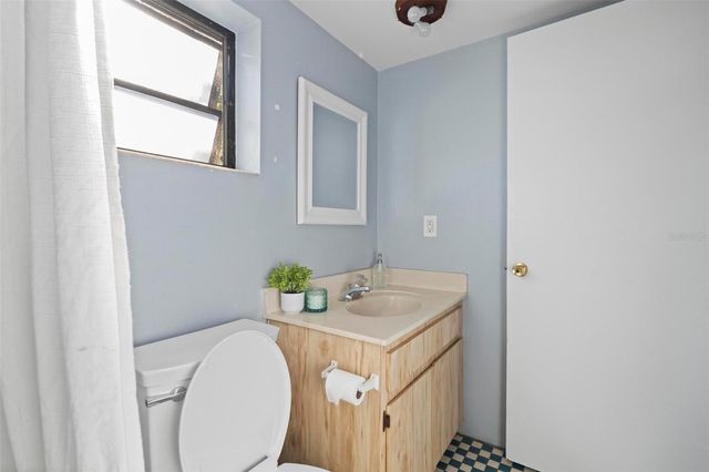 2142 BRADFORD STREET 323, Clearwater, FL 33760