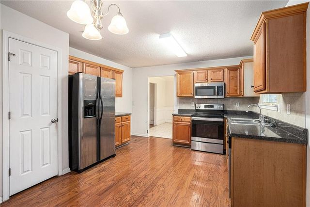 1915 Cornerstone Pass, Conyers, GA 30012